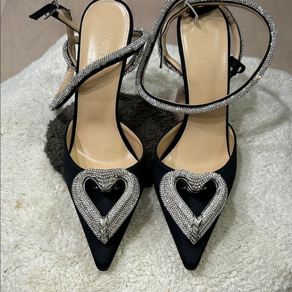 MACH & MACH Black Heels with Silver TripleHeart Accents size 85 New